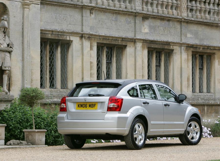  Dodge Caliber 2006 года  (UK) (фото 8 из 31)